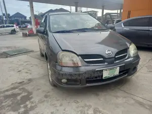 Nissan Almera 2006 Gray