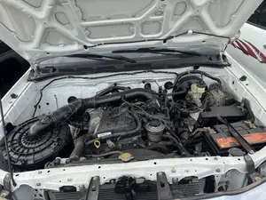Toyota Hilux 2.0 VVT-i 2012 White