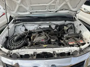 Toyota Hilux 2.0 VVT-i SRX 2011 White