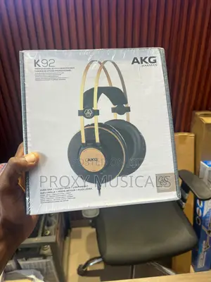 AKG Studio Headphone
