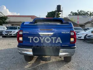 Toyota Corolla 2021 Blue