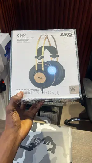 AKG Wired Studio Monitoring Headphone 