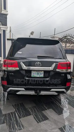 Toyota Land Cruiser 2021 Black