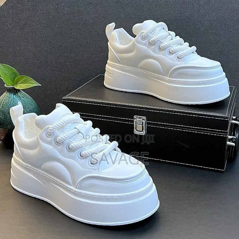 Men's Shoe