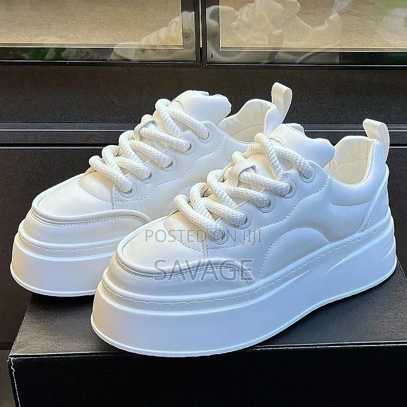 Men's Shoe