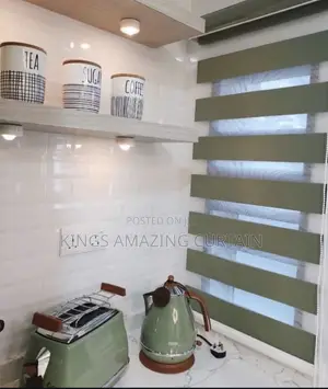 Kings Amazing Curtain