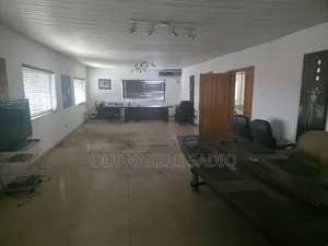 3 Floor Office Building