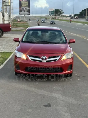 Toyota Corolla 2013 Red