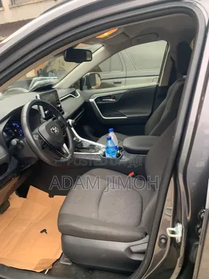 Toyota RAV4 2023 Green