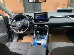 Toyota RAV4 2023 Green