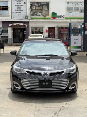 Toyota Avalon XLE Premium Sedan FWD (3.5L 6cyl 6A) 2013 Black