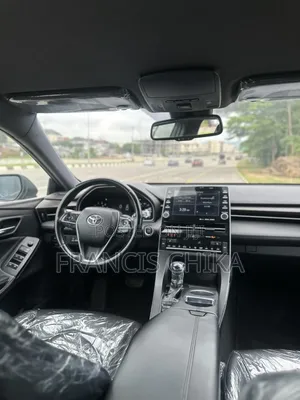 Toyota Avalon 2019 Silver