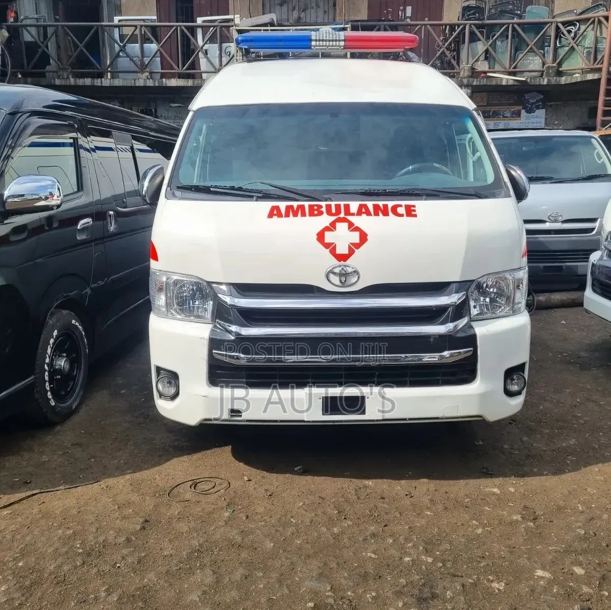 Toyota HiAce 2012 White
