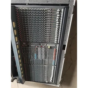 Soundcraft -32 Mixer