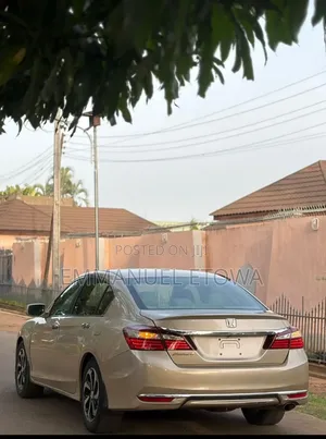 Honda Accord 2017 Burgundy