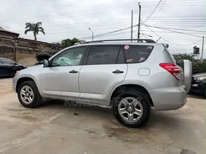 Toyota RAV4 2.5 4x4 2011 Silver