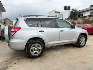 Toyota RAV4 2.5 4x4 2011 Silver