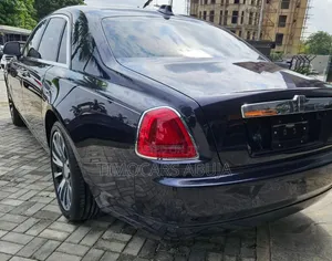 Rolls-Royce Ghost 2022 Blue