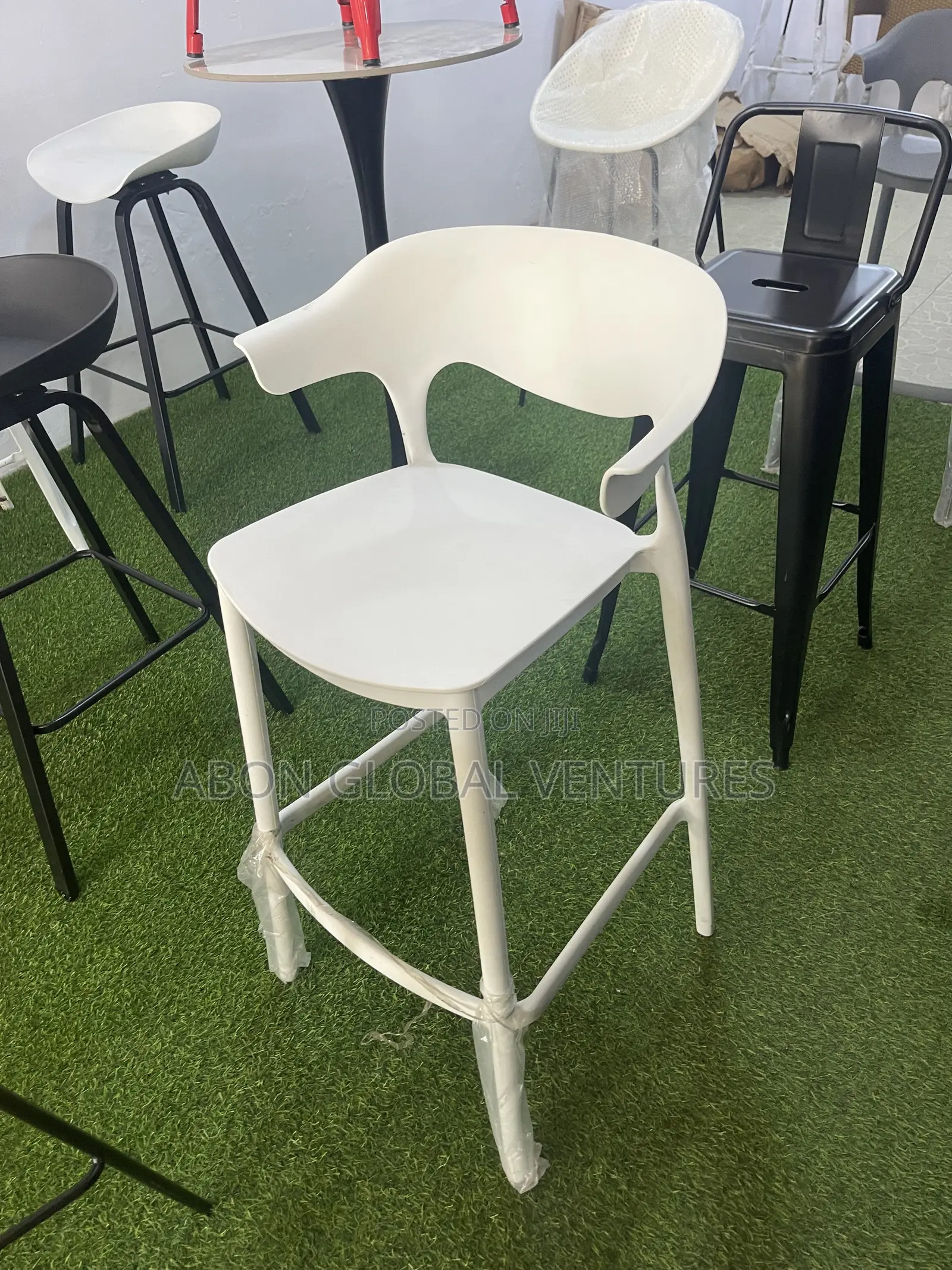 Modern Technology Plastic Bar Stools