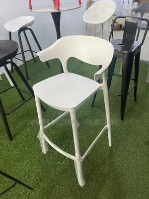 Modern Technology Plastic Bar Stools