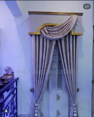King’s Amazing Curtains