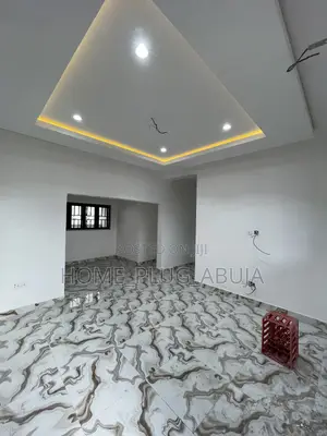 2bdrm Block of Flats in Off News Engineering, Dawaki for rent