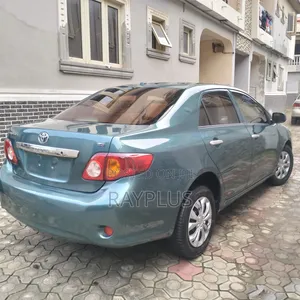 Toyota Corolla 2009 Green