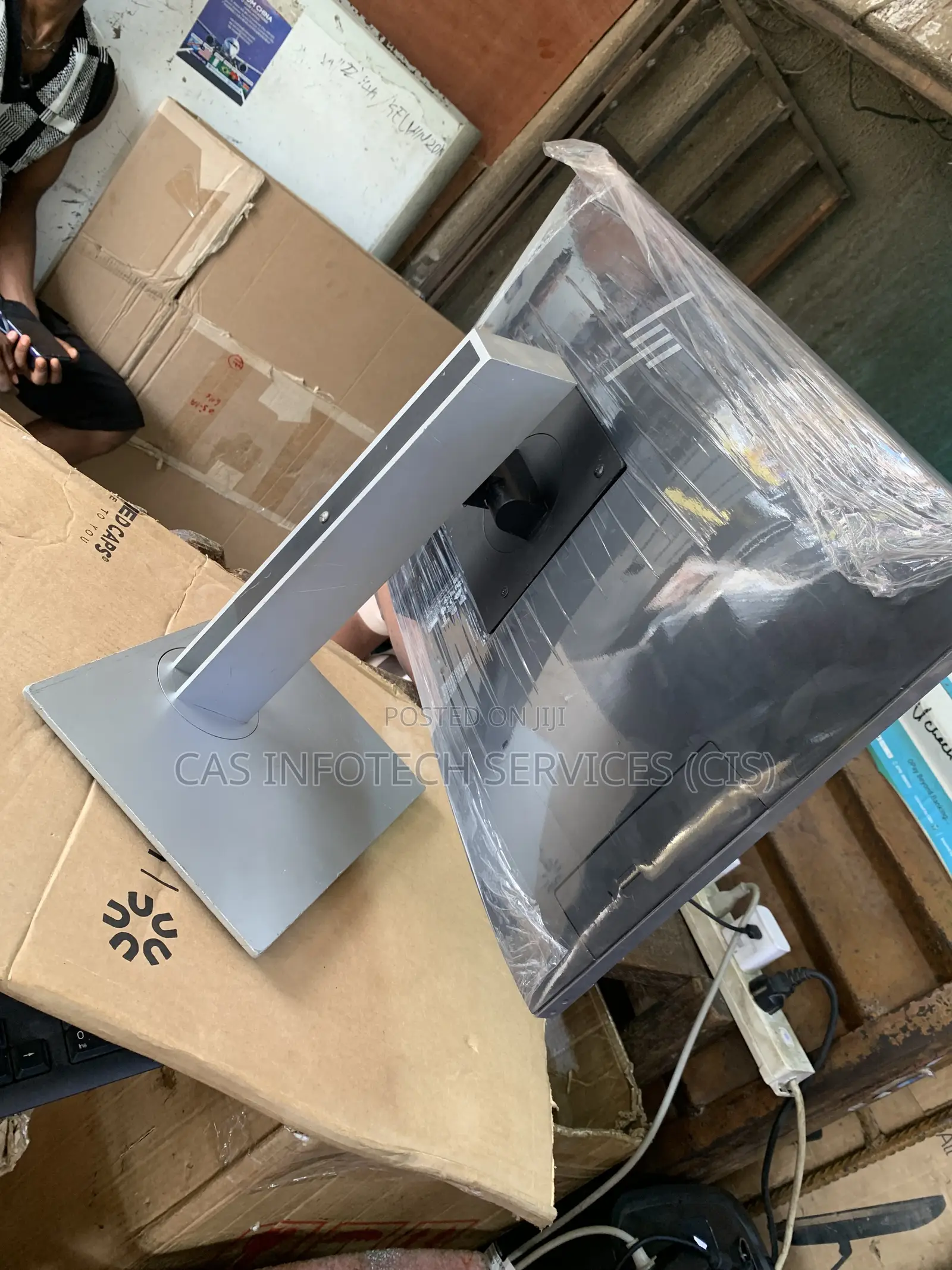 Desktop Computer HP EliteOne 800 G3 8GB Intel Core i7 SSD 256GB