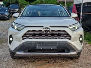 New Toyota RAV4 2025 White