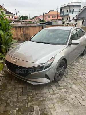 Hyundai Elantra 2023 Gray