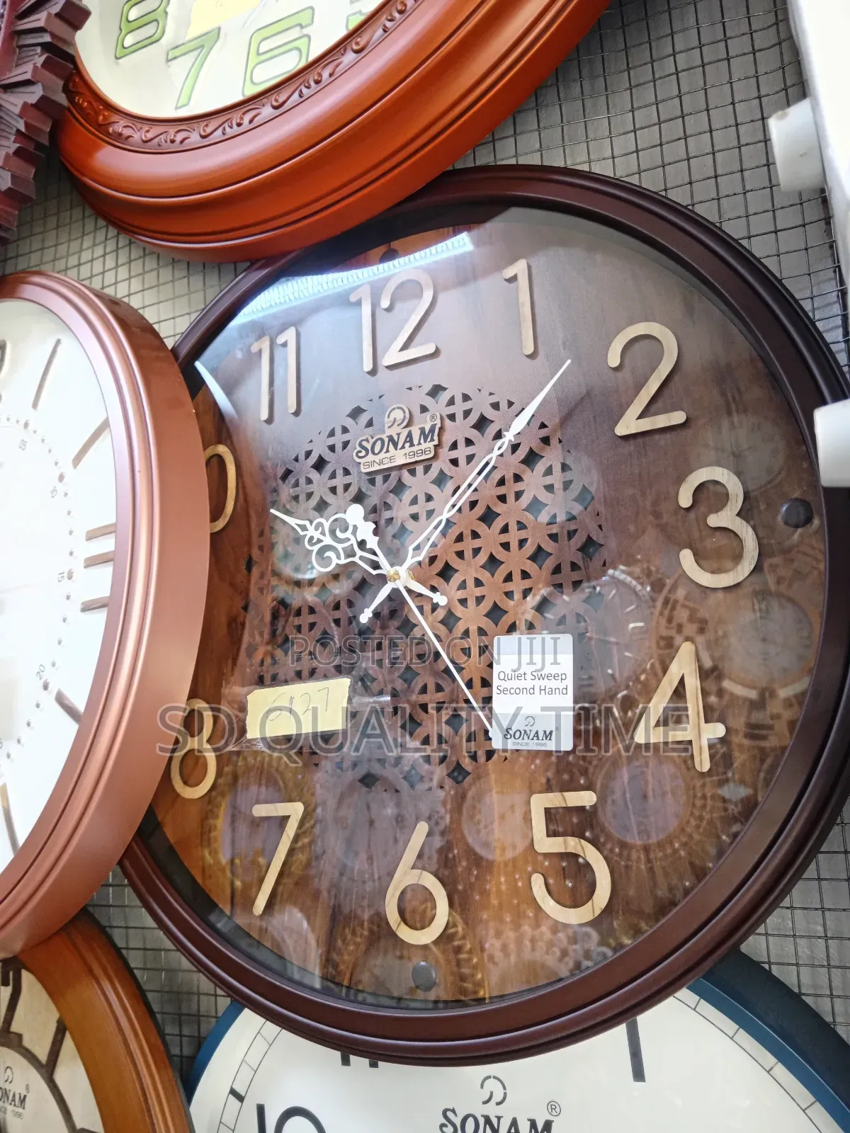 Sonam Vintage Quality Wall Clock