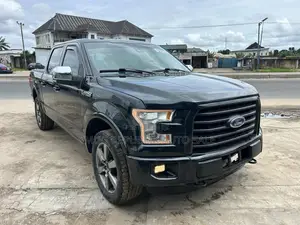 Ford F-150 Lariat 4dr SuperCrew 4WD 6.5 ft. SB (5.0L 8cyl 6A) 2015