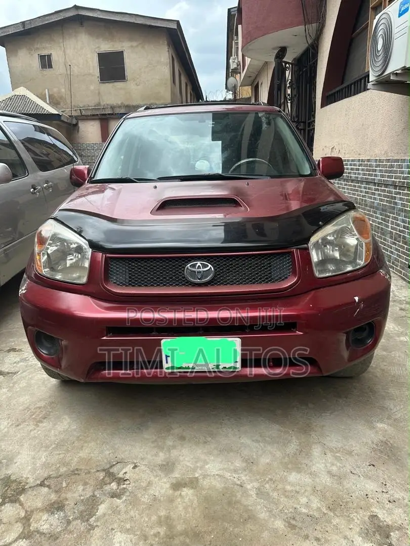 Toyota RAV4 Automatic 2004 Red
