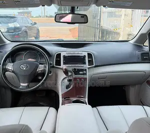 Toyota Venza 2012 Brown