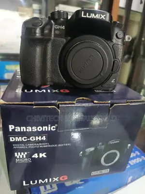 Panasonic Lumix GH4 Body