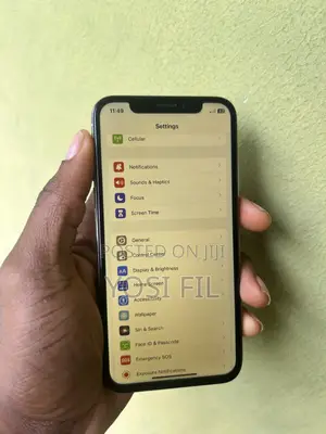 Apple iPhone X 64 GB White
