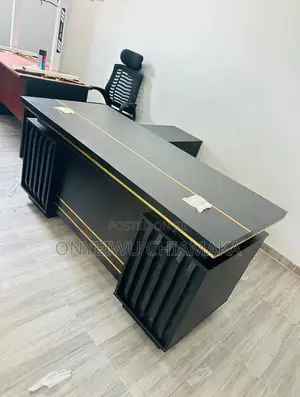 Modern Luxury Executive Office Desk