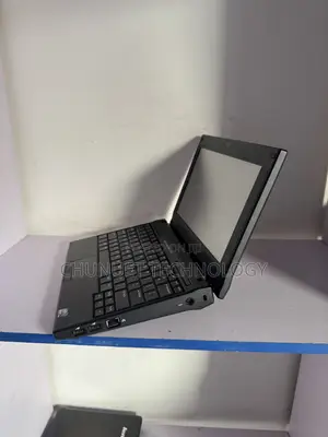 Laptop Dell Latitude 2100 2GB Intel Atom HDD 320GB