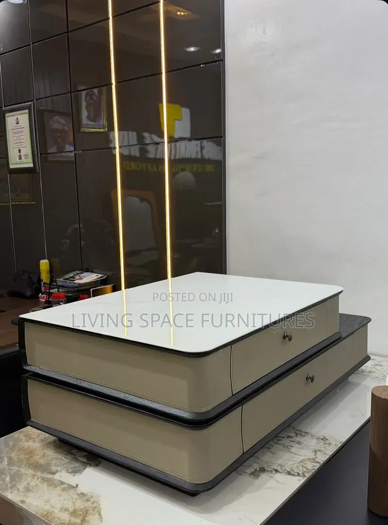 Executive Rotate Top Center Table