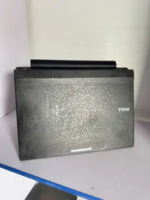 Laptop Dell Latitude 2100 2GB Intel Atom HDD 320GB
