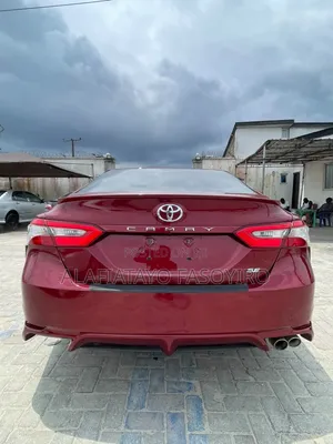 Toyota Camry 2018 Burgundy