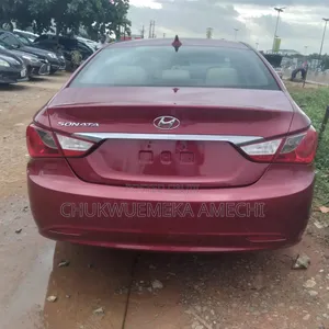 Hyundai Sonata 2011 Red