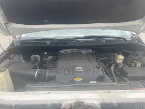 Toyota Tundra 2016 White