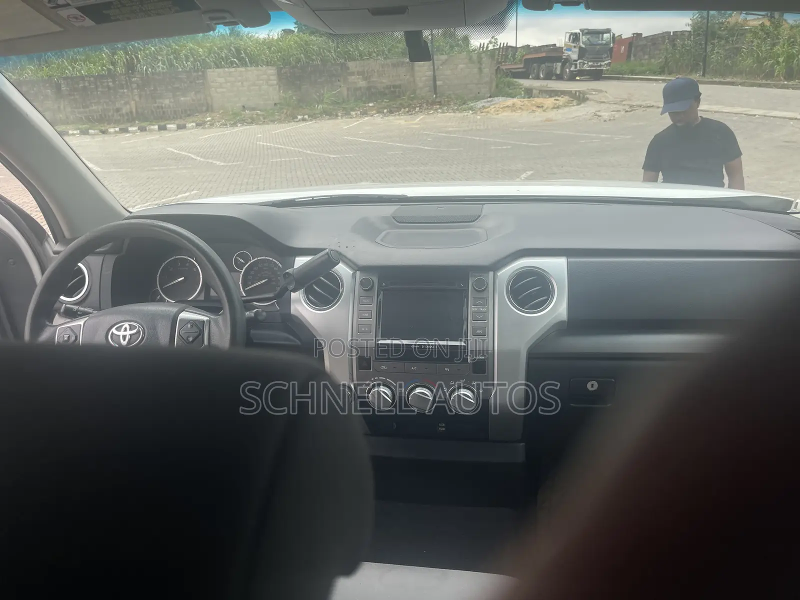 Toyota Tundra 2016 White