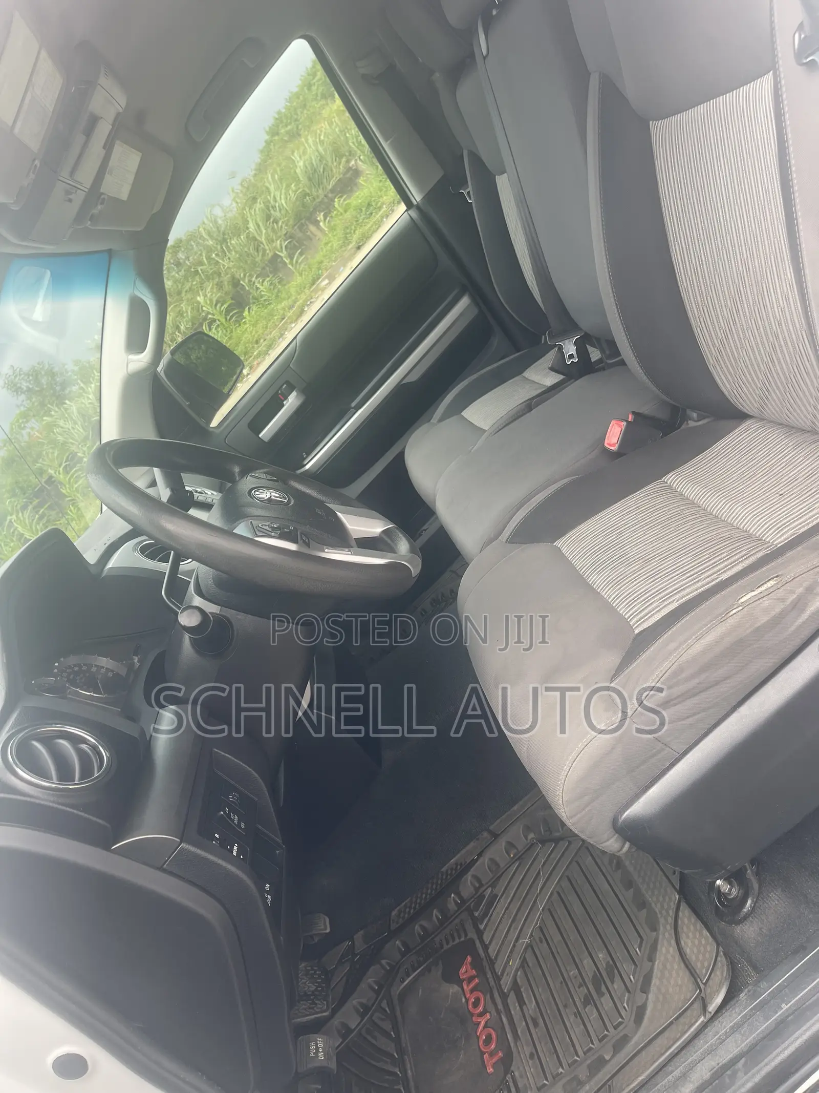 Toyota Tundra 2016 White