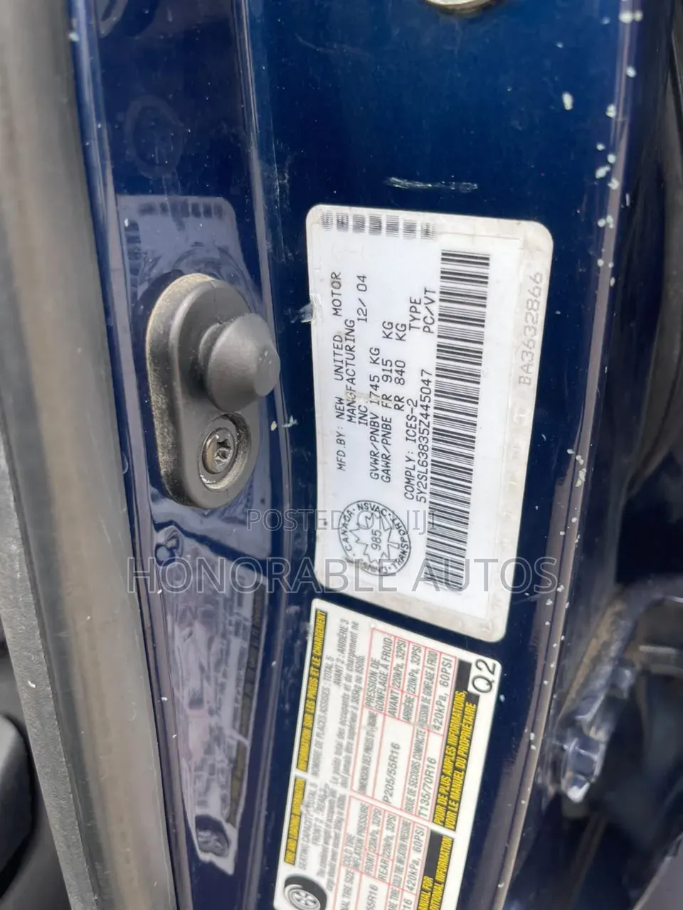 Pontiac Vibe 2005 Blue