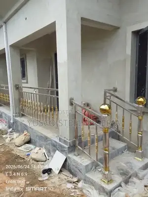 Glass Frameless Design