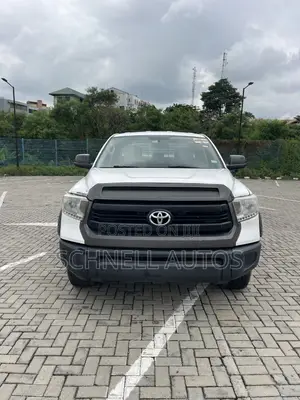 Toyota Tundra 2017 White