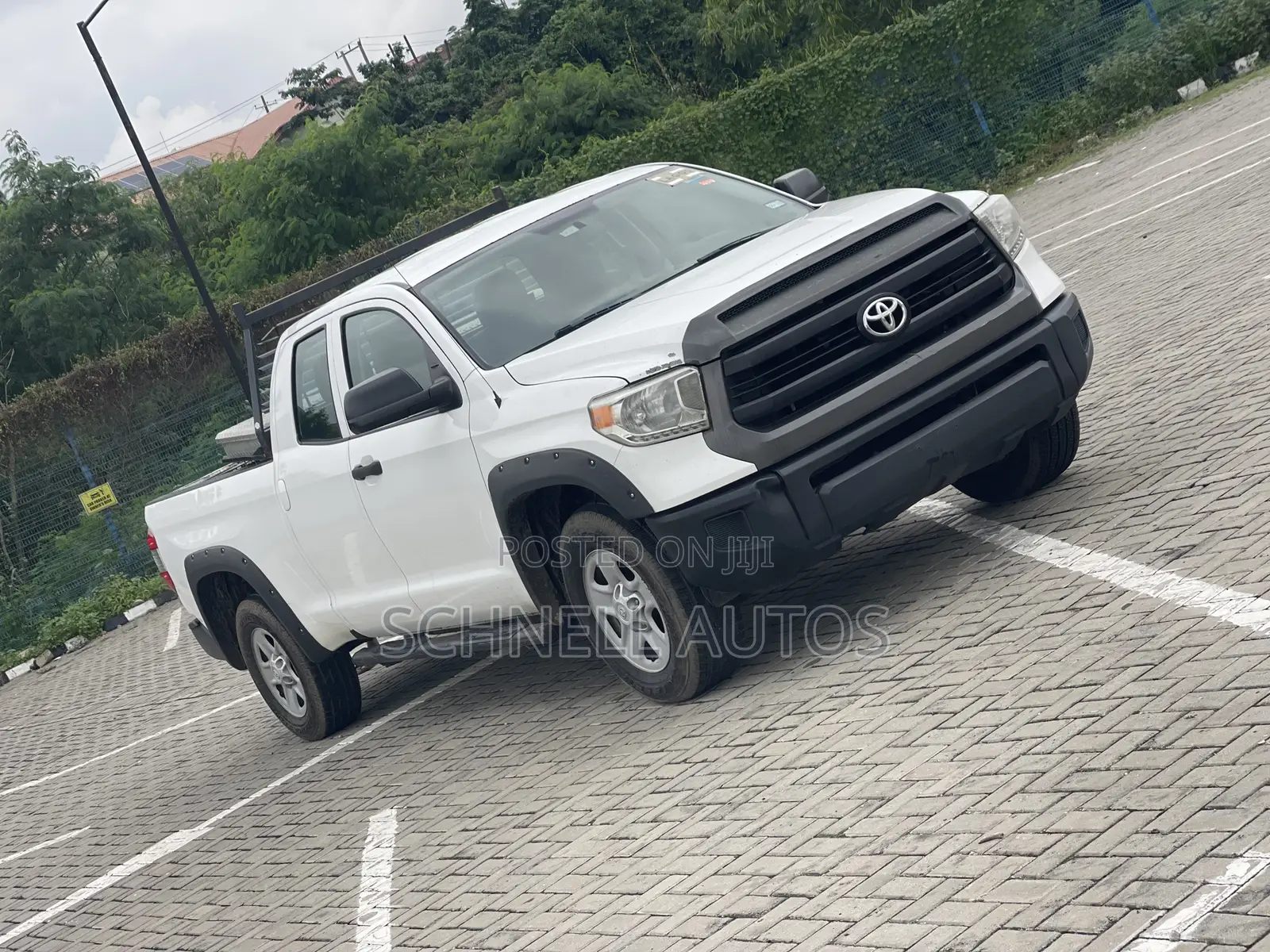 Toyota Tundra 2017 White