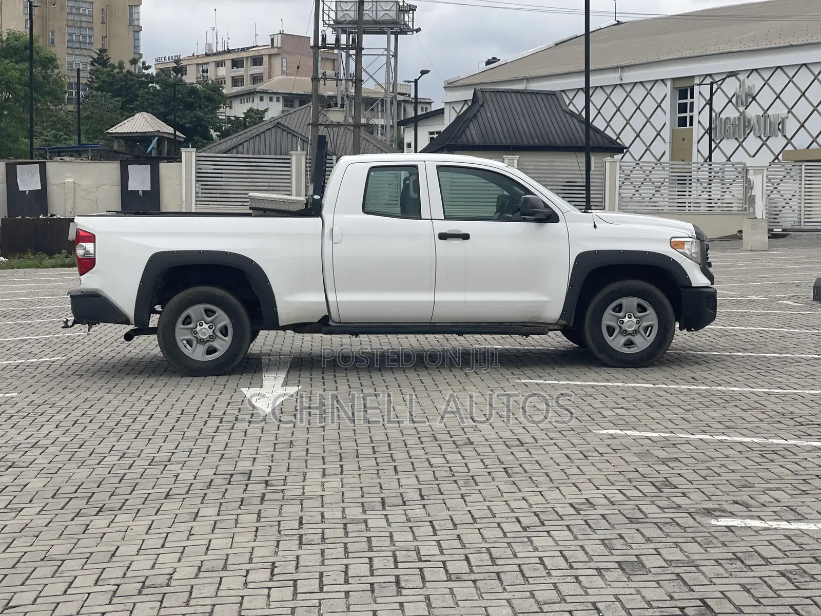 Toyota Tundra 2017 White